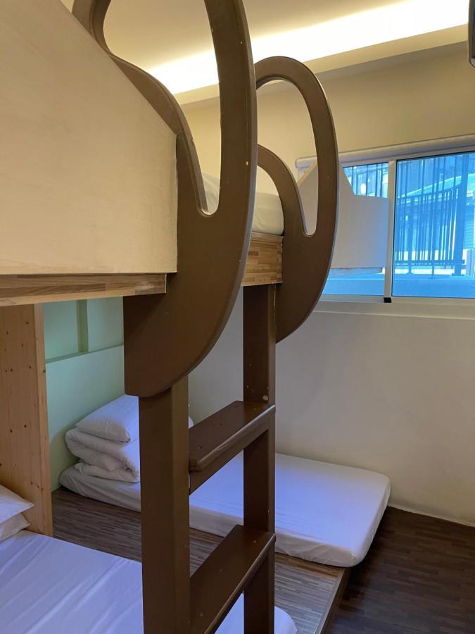 逢甲柏斯青年旅棧 Apartment Taichung Exterior foto