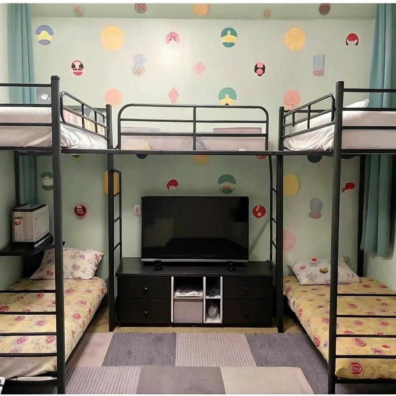 逢甲柏斯青年旅棧 Apartment Taichung Exterior foto