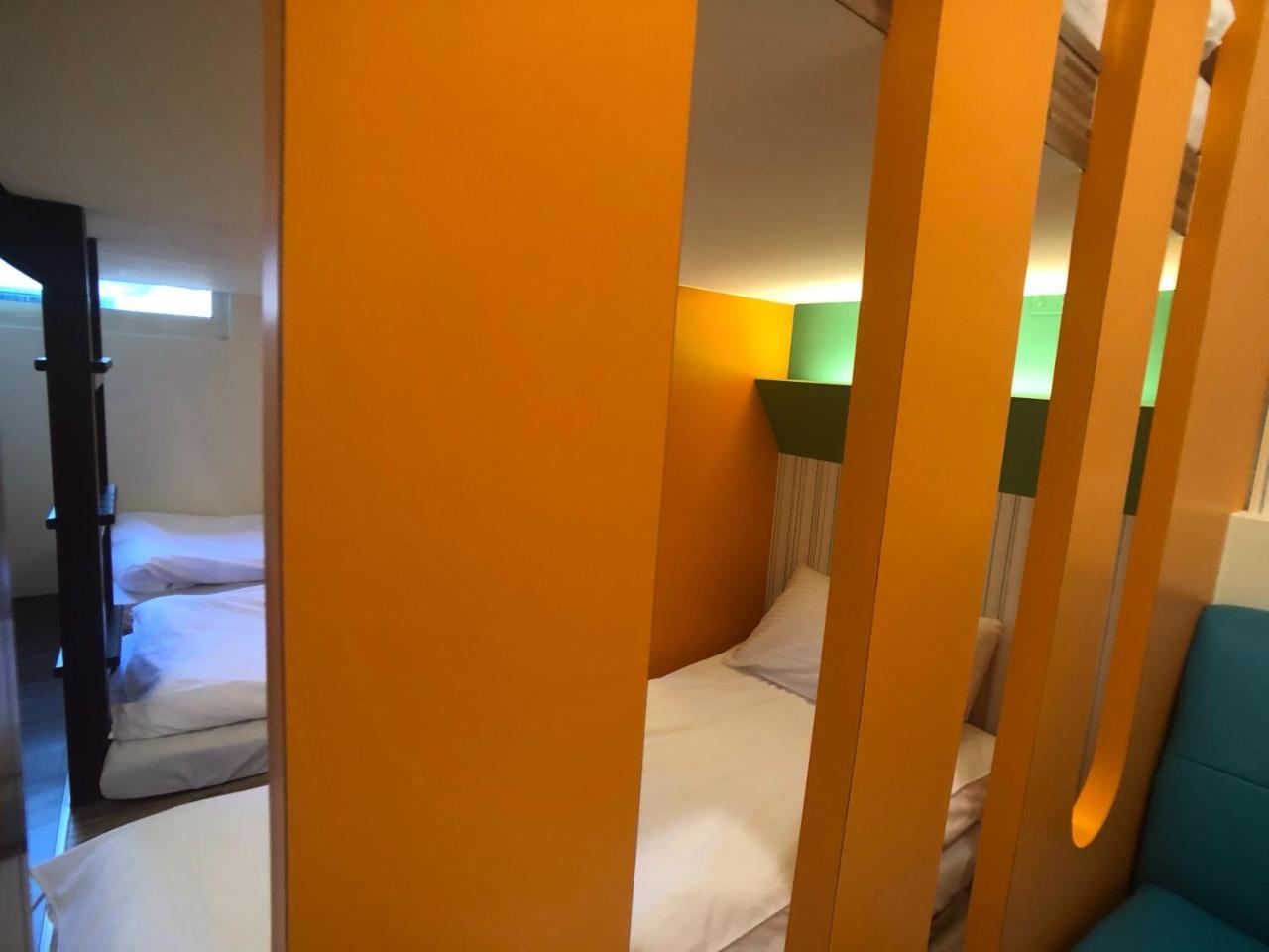 逢甲柏斯青年旅棧 Apartment Taichung Exterior foto